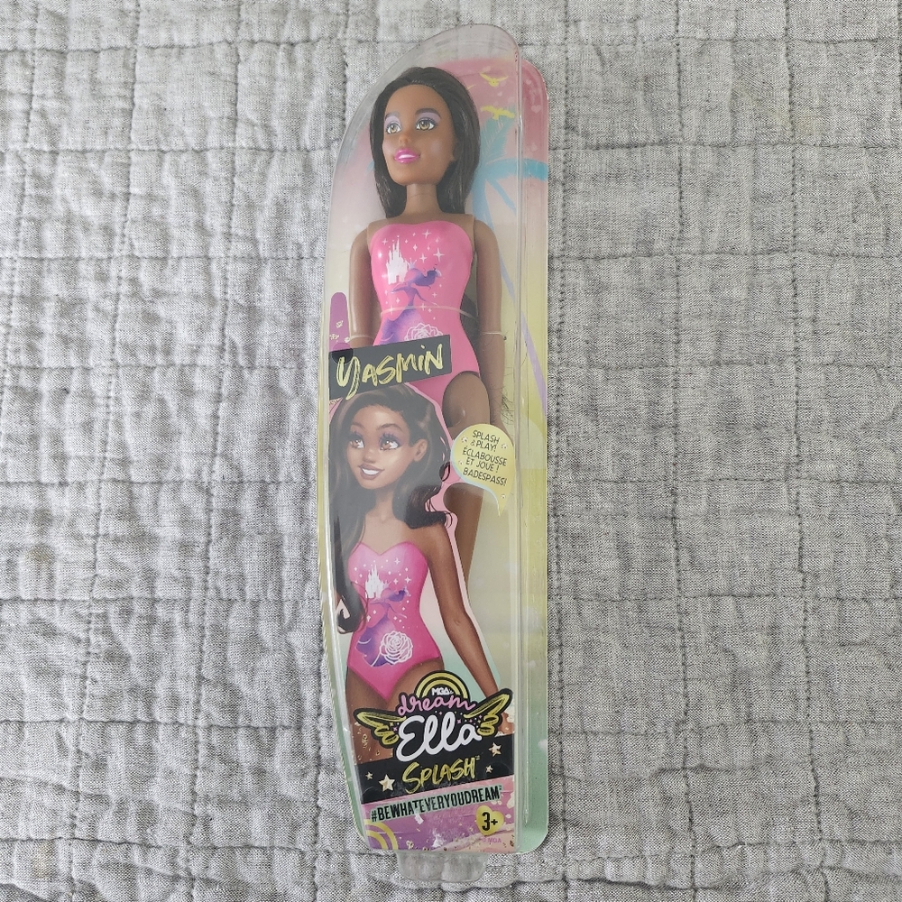 MGA's Dream Ella Splash Doll Yasmin 11.5 inch Doll in Pink Swimsuit NEW in a box